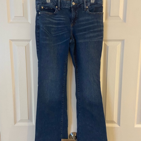 Low rise bootcut
Banana Republic
Size 29/8 - Picture 3 of 4